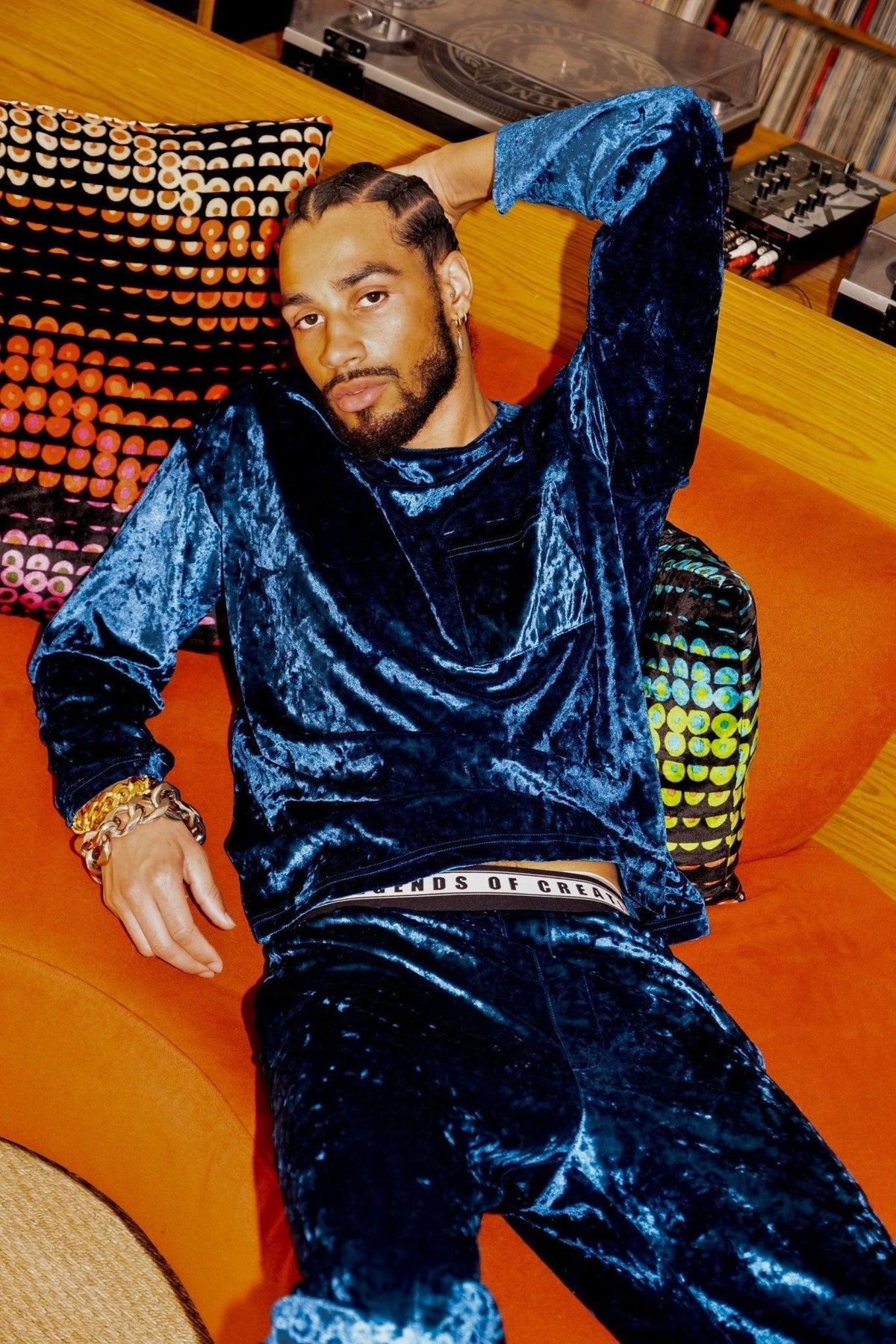 Maxwell Velvet Straight Leg Pant - Legends of Creativity